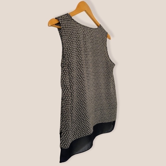 Olive & Oak Sleeveless Patterned Top - Picture 7 of 9